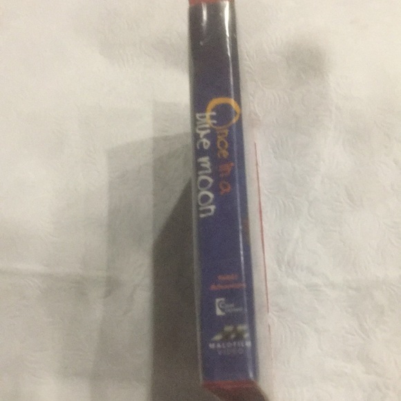 VTG. 1995 VHS#96041 Video Tape. ONCE IN A BLUE MOON. Children’s. - Picture 6 of 9